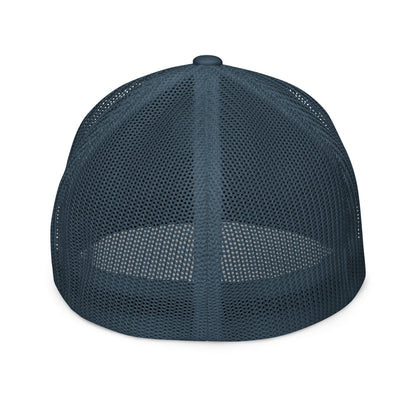 La Beachy Day Closed-back trucker cap